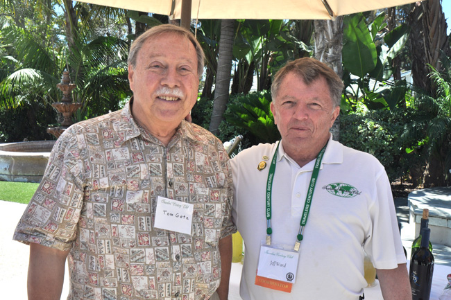 Tom Getz (l) presented his photos of Namibia at the San Diego meeting. Jeff Ward (r) coordinator.